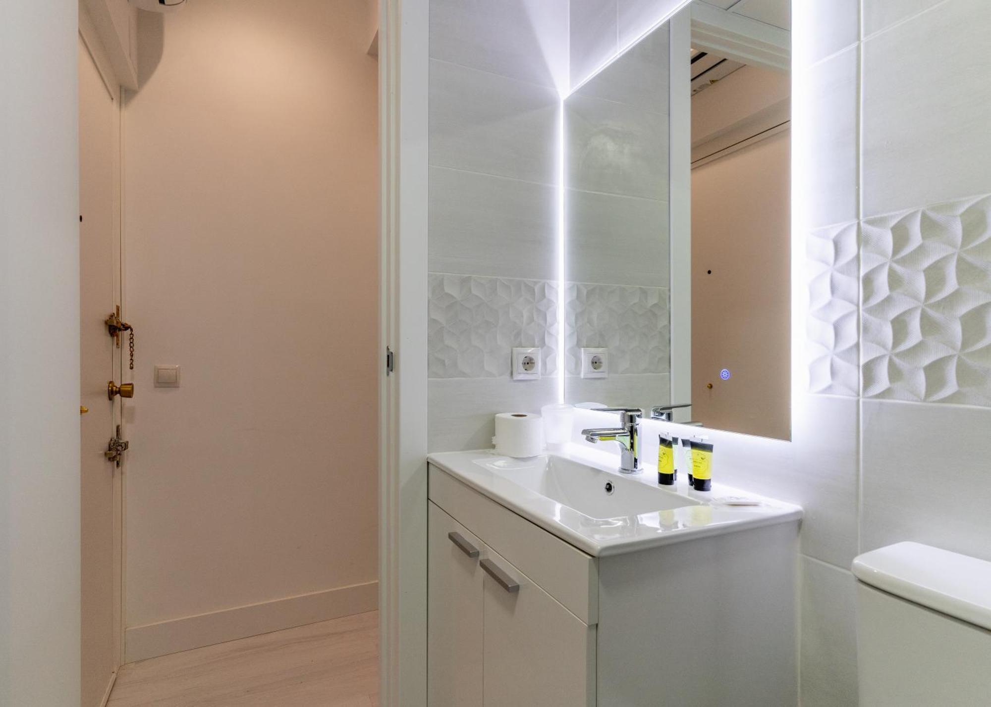 Modern Studio-1Bathroom-Chueca Madryt Zewnętrze zdjęcie